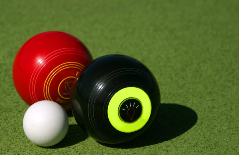 Indoor bowls